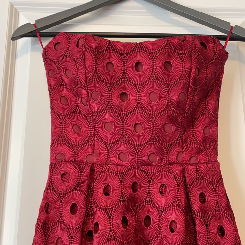 NICHOLAS dress. - Picture 3 of 5